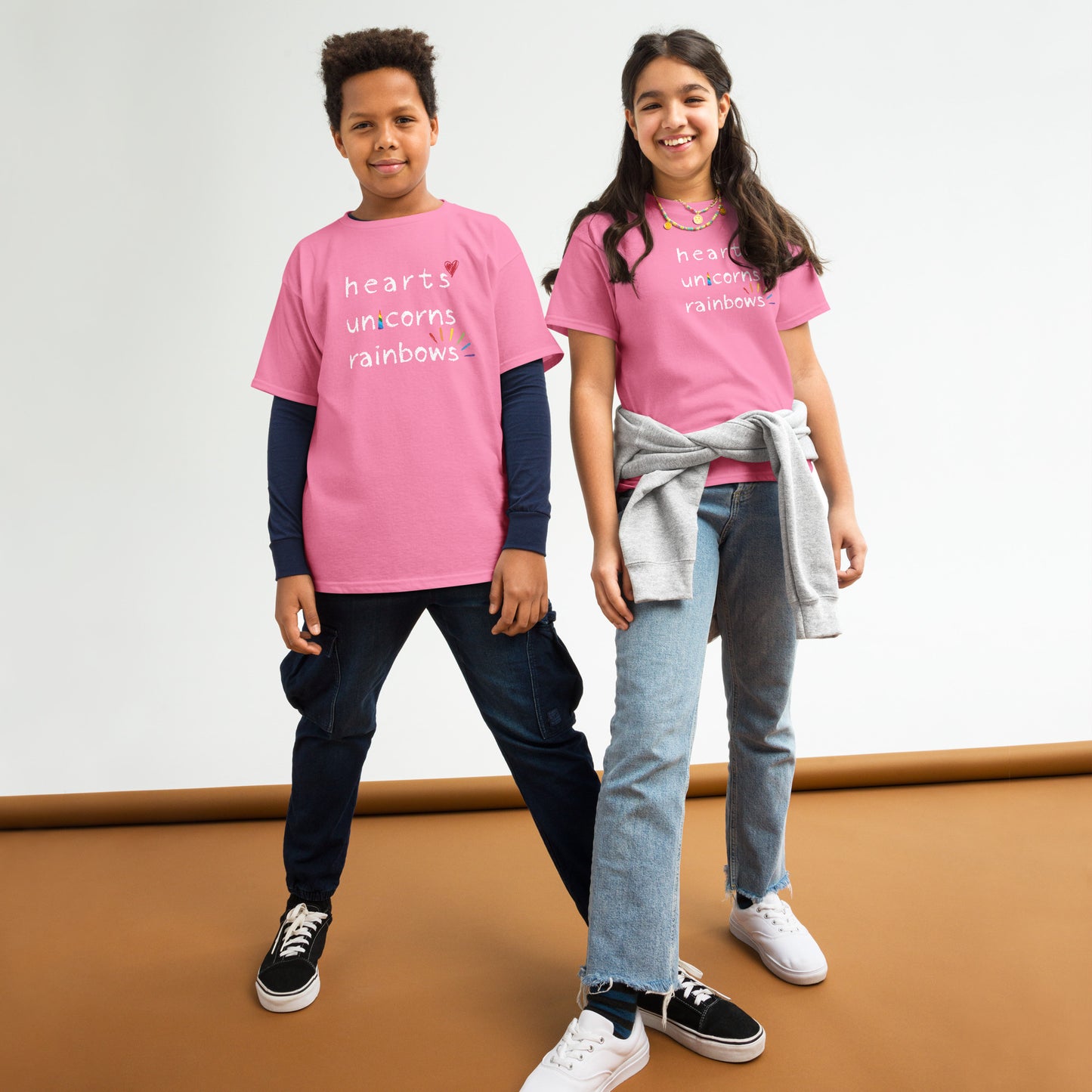 β€οΈ π¦ π iconic kids t-shirt