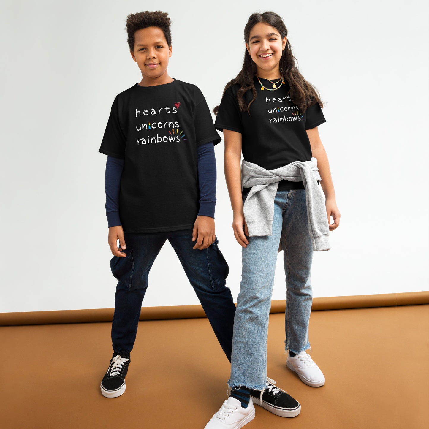 β€οΈ π¦ π iconic kids t-shirt