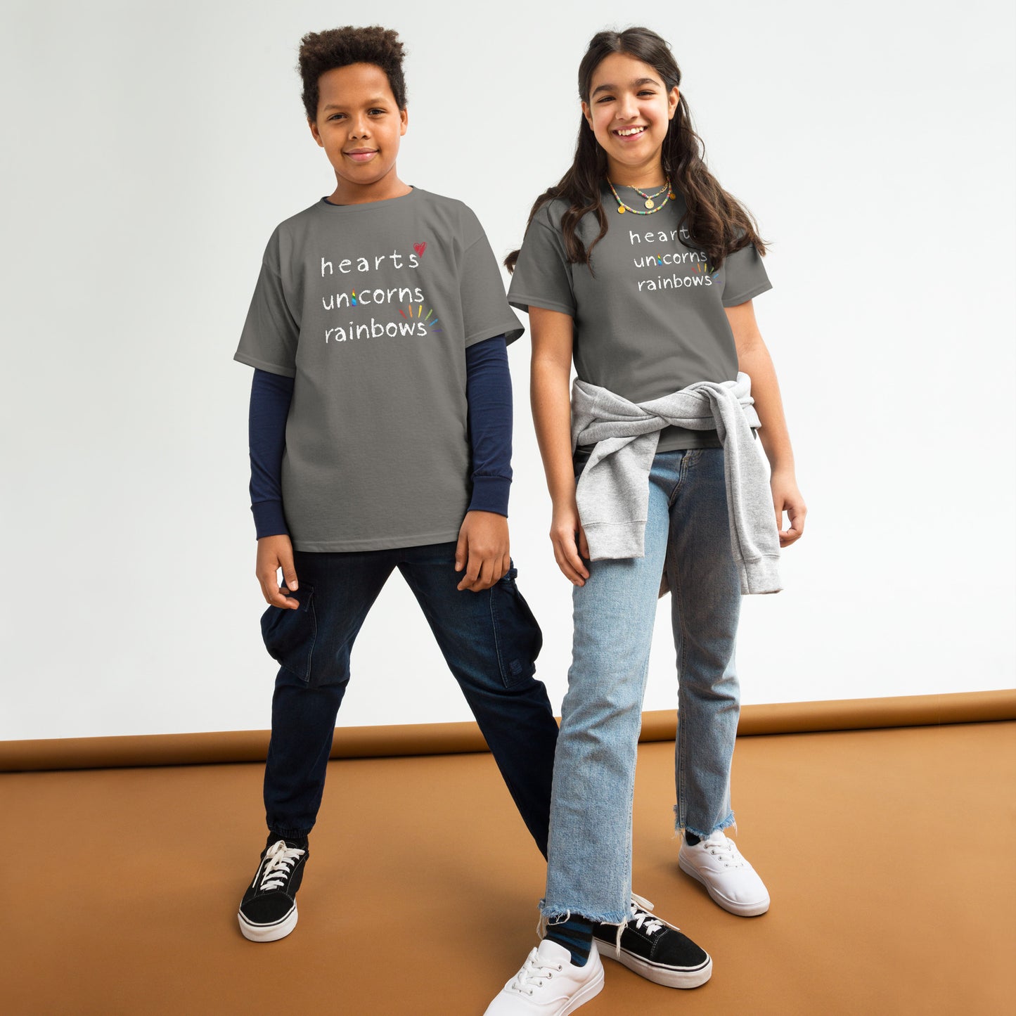 β€οΈ π¦ π iconic kids t-shirt
